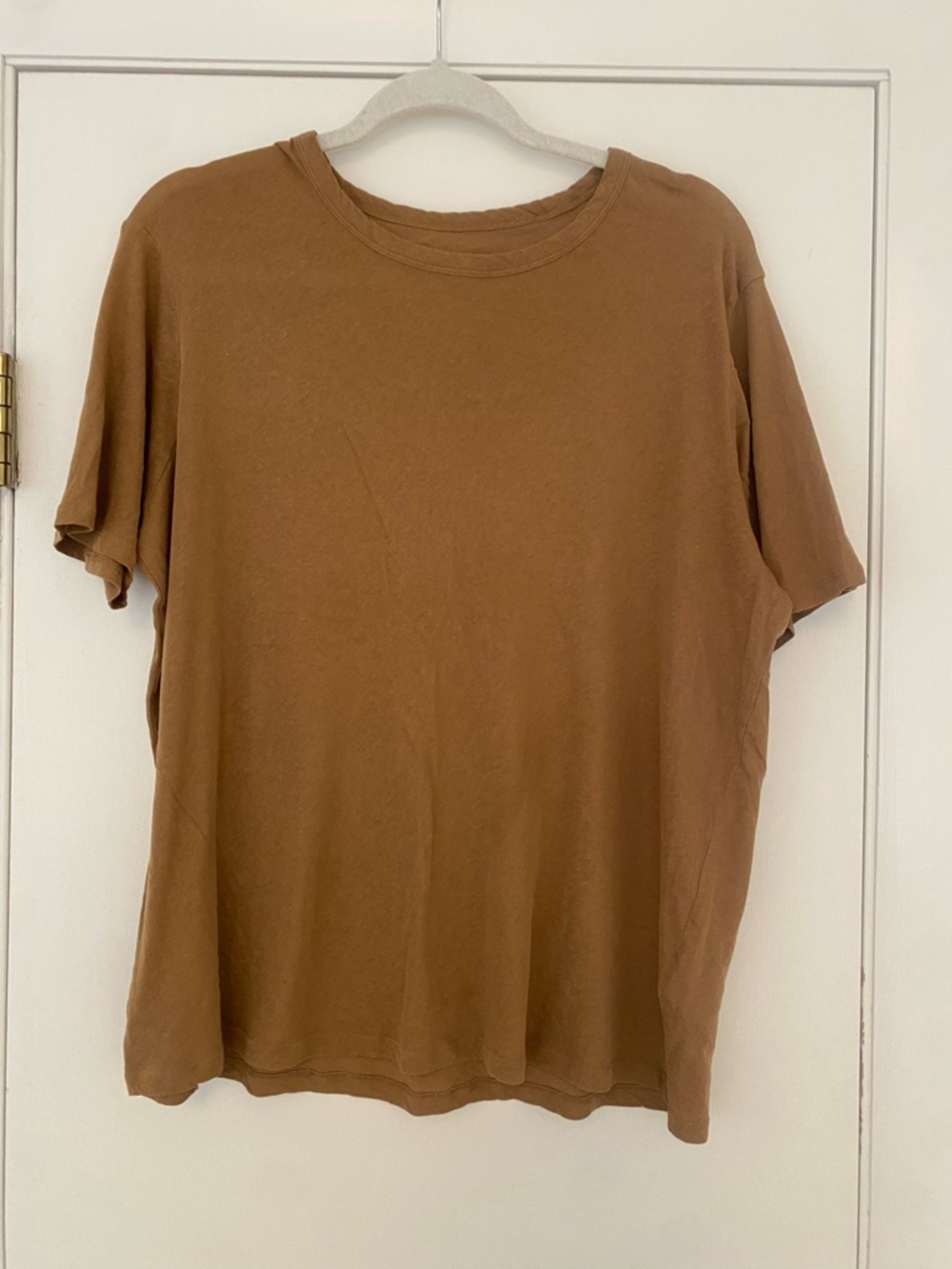 Everlane Air Tee